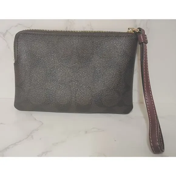 COACH Signature Monogram Dark Brown/Burgundy Corner Zip Wristlet  - EUC - Picture 2 of 5